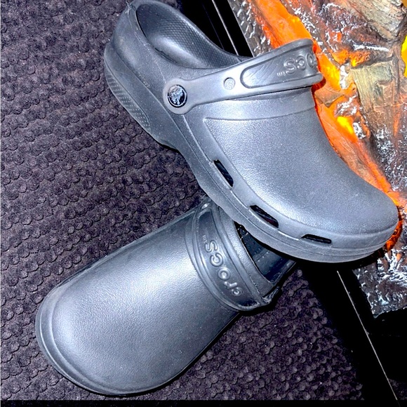 CROCS Shoes - 🖤🖤 Blaxk Crocs NWOT